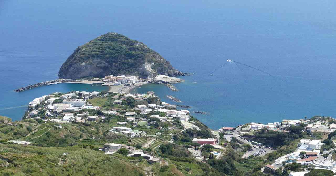 traghetto napoli favignana